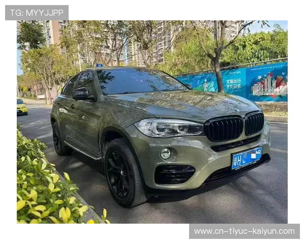 17款宝马x6确实是普通女司机都能轻松驾驭的全能轿跑